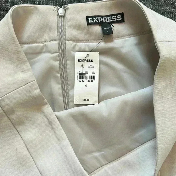 NWT Size 4 cream/beige flowy skirt from Express - Picture 2 of 4